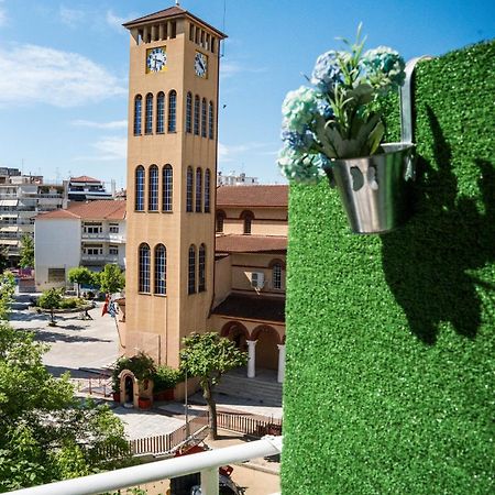 Gk Suites-Constantin View , Auto Check-In 24H Yenişehir Dış mekan fotoğraf