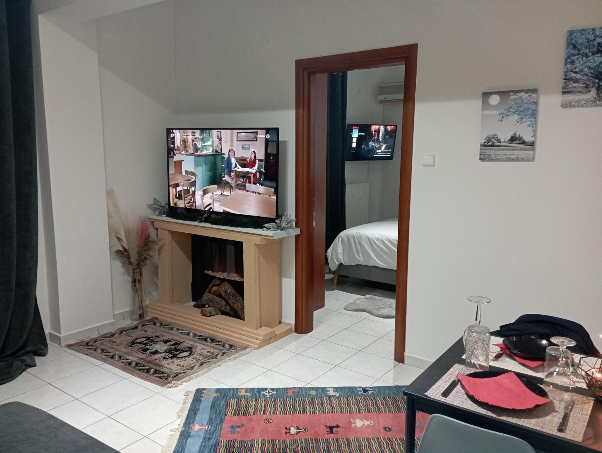 Gk Suites-Constantin View , Auto Check-In 24H Yenişehir Dış mekan fotoğraf