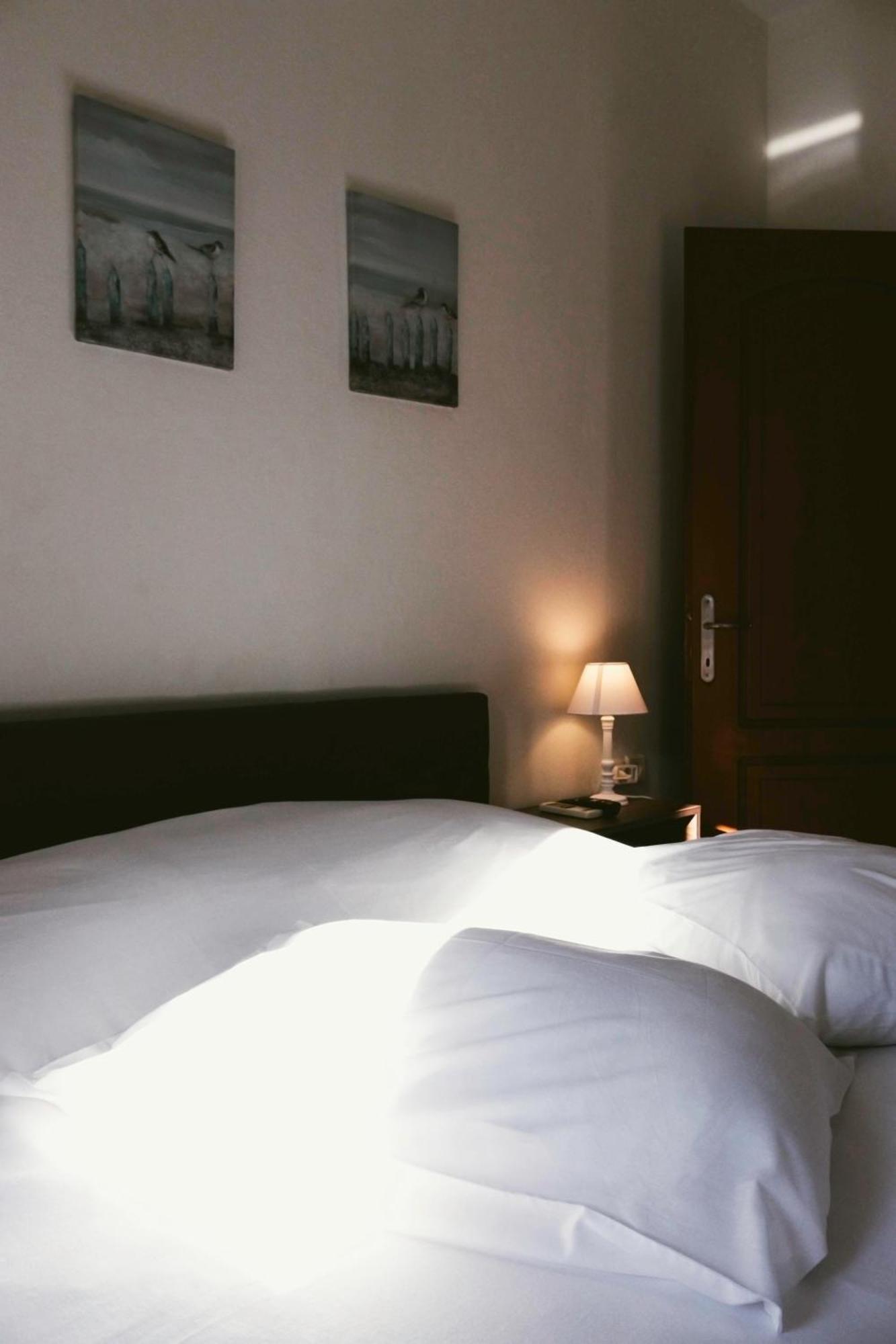 Gk Suites-Constantin View , Auto Check-In 24H Yenişehir Dış mekan fotoğraf