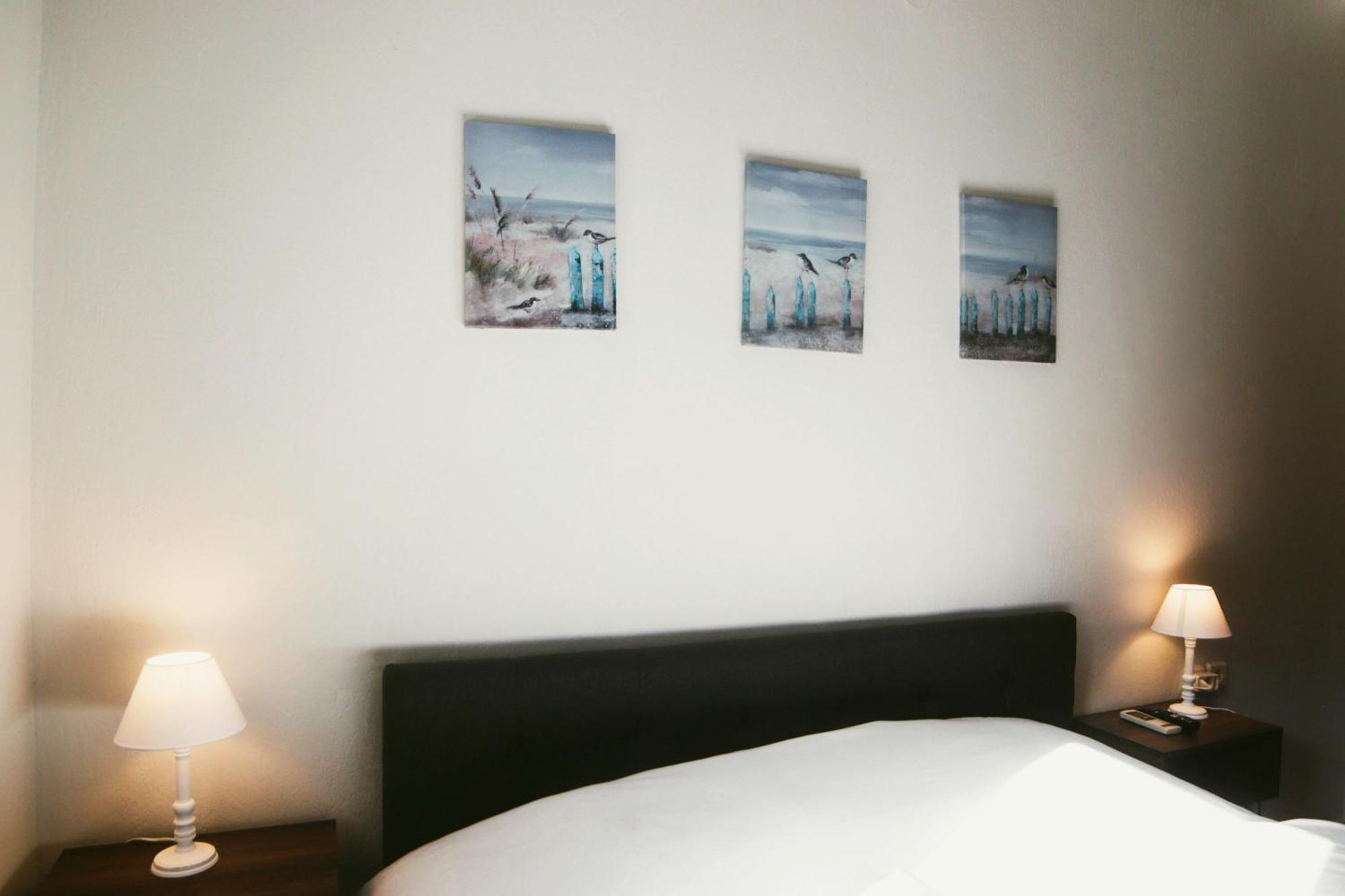 Gk Suites-Constantin View , Auto Check-In 24H Yenişehir Dış mekan fotoğraf