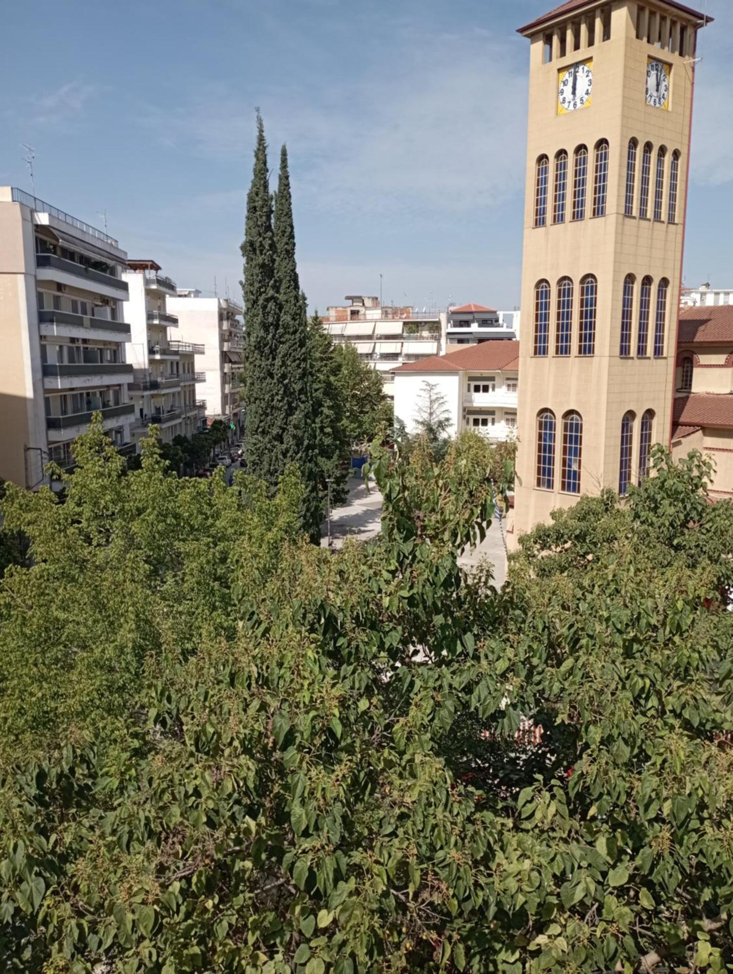 Gk Suites-Constantin View , Auto Check-In 24H Yenişehir Oda fotoğraf