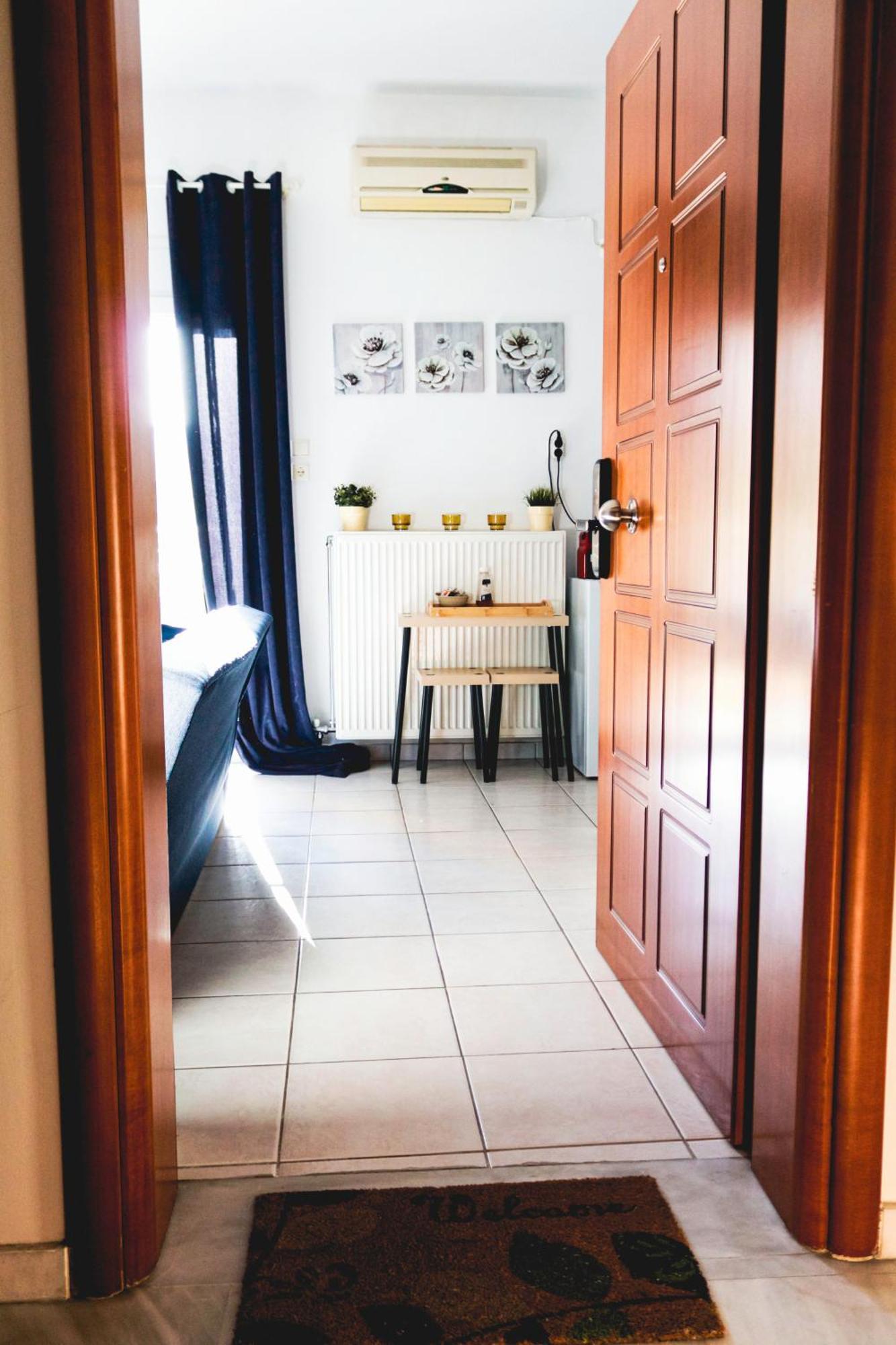 Gk Suites-Constantin View , Auto Check-In 24H Yenişehir Dış mekan fotoğraf
